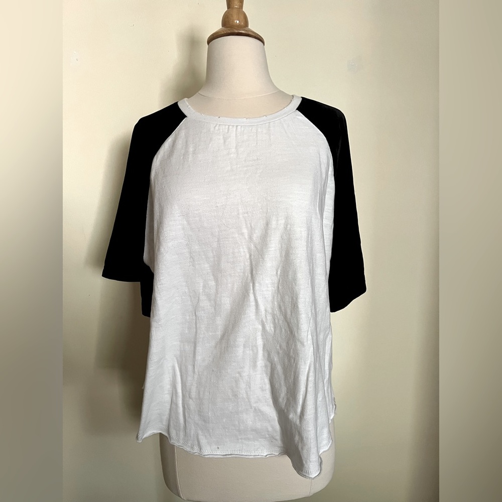 Current/Elliott velvet sleeved baseball tee
